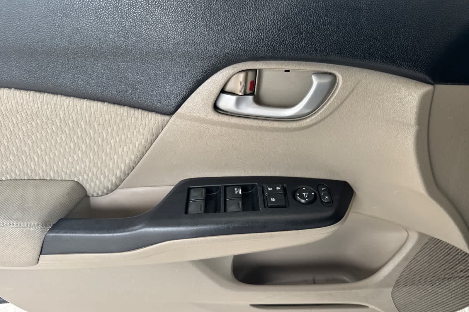 Thumbnail: 2014 Honda Civic - 12