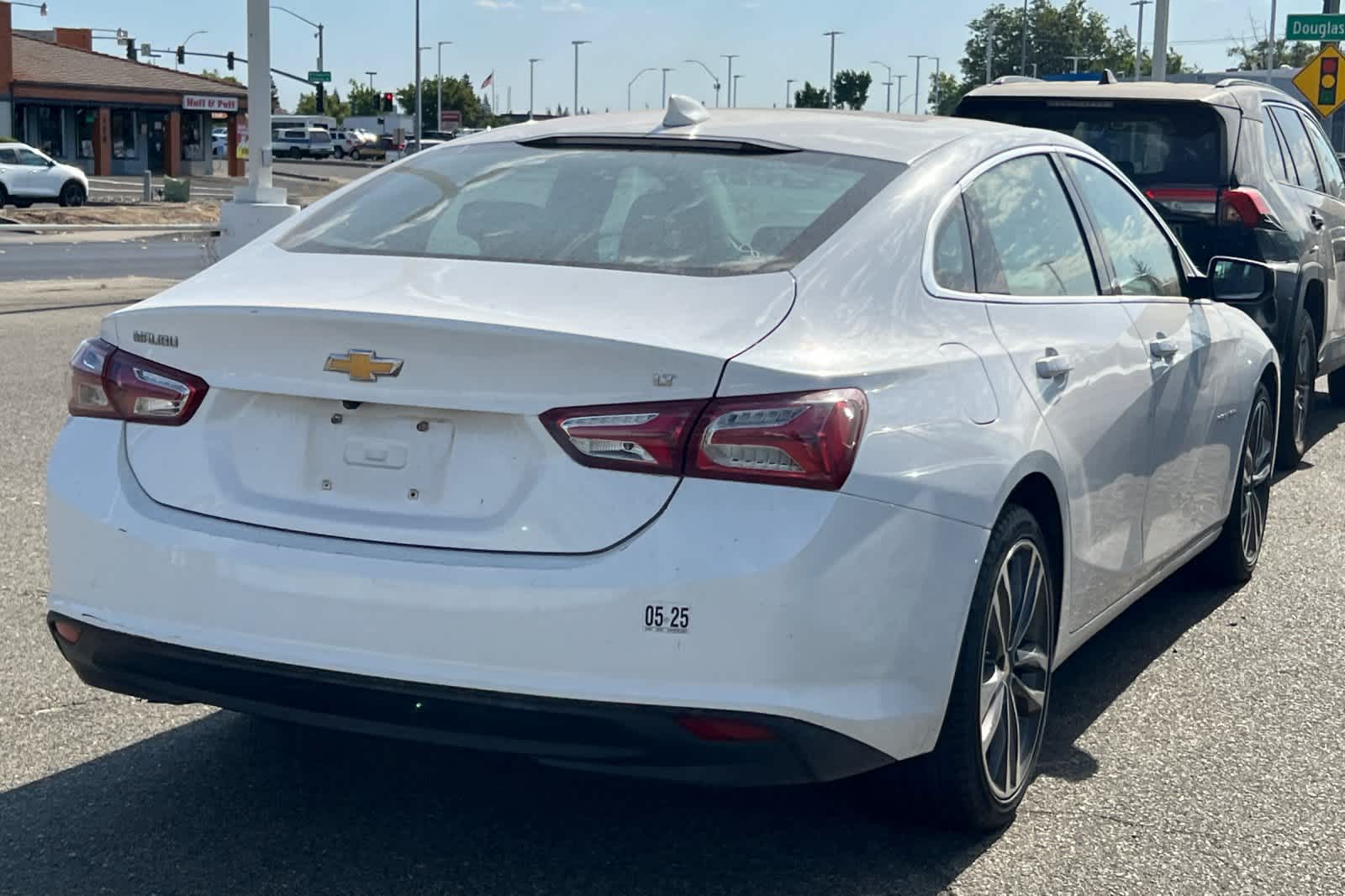 Thumbnail: 2022 Chevrolet Malibu - 2