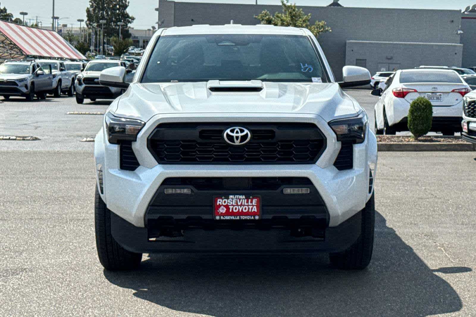 2025 Toyota Tacoma TRD Sport 10