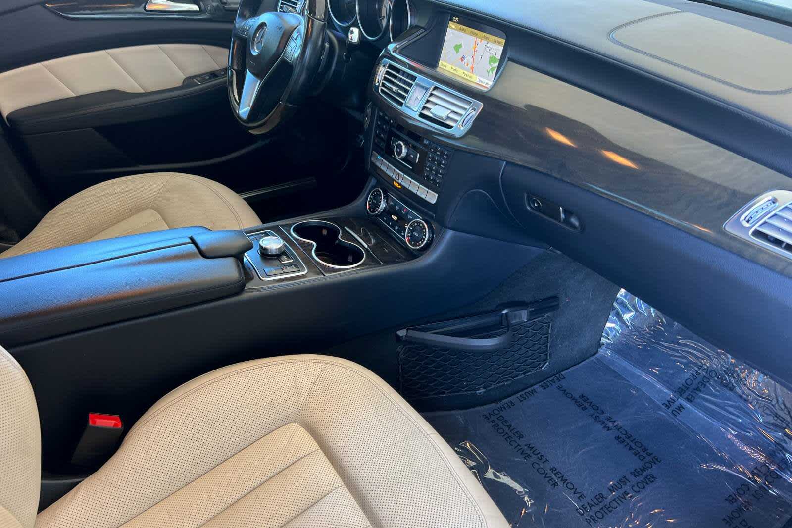 Thumbnail: 2012 Mercedes-Benz CLS - 16
