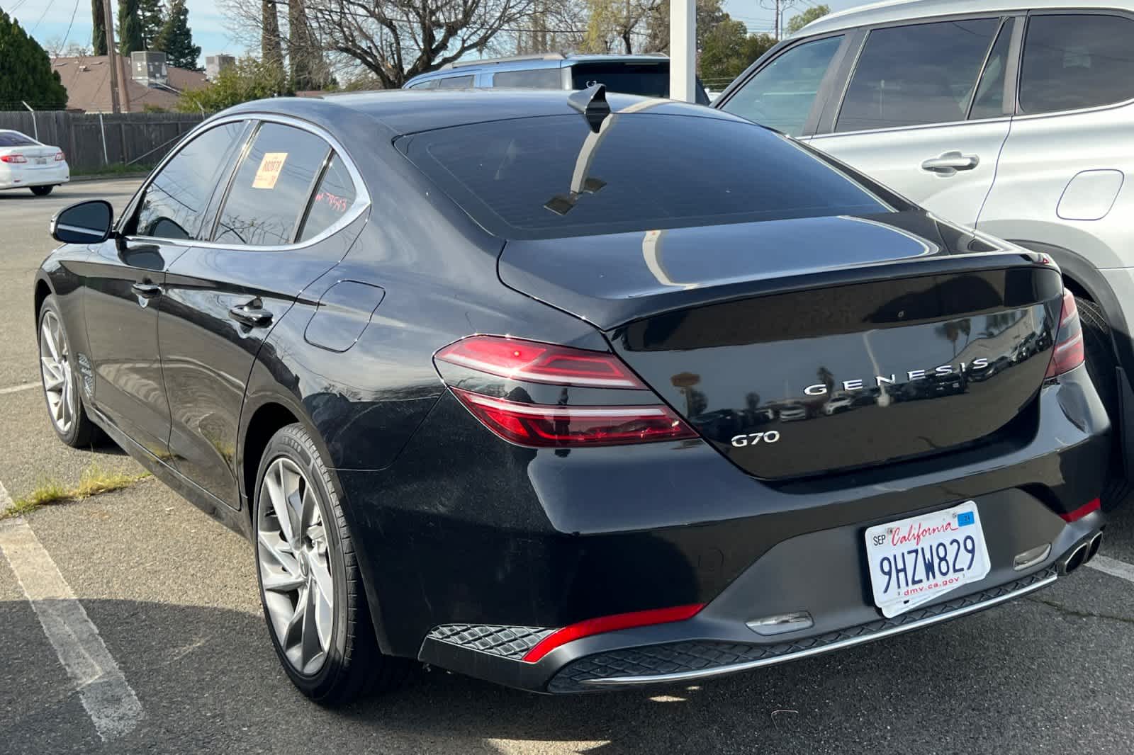 Thumbnail: 2022 Genesis G70 - 4