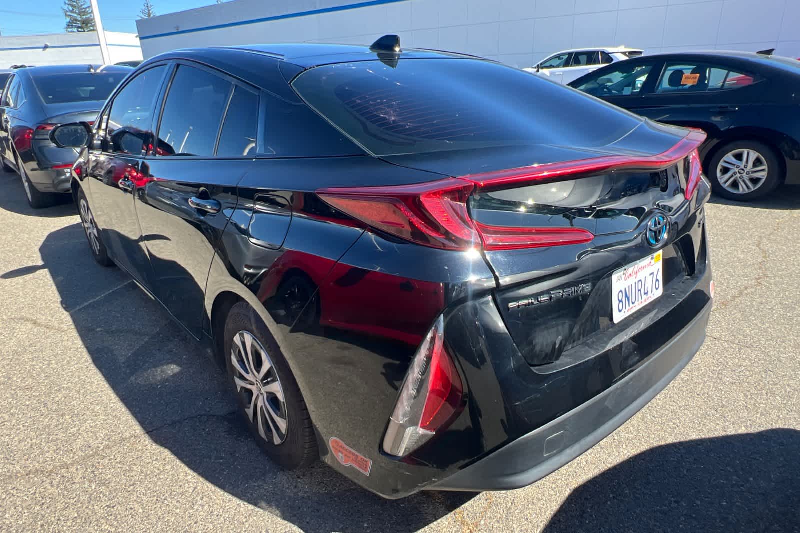 Thumbnail: 2020 Toyota Prius Prime - 6