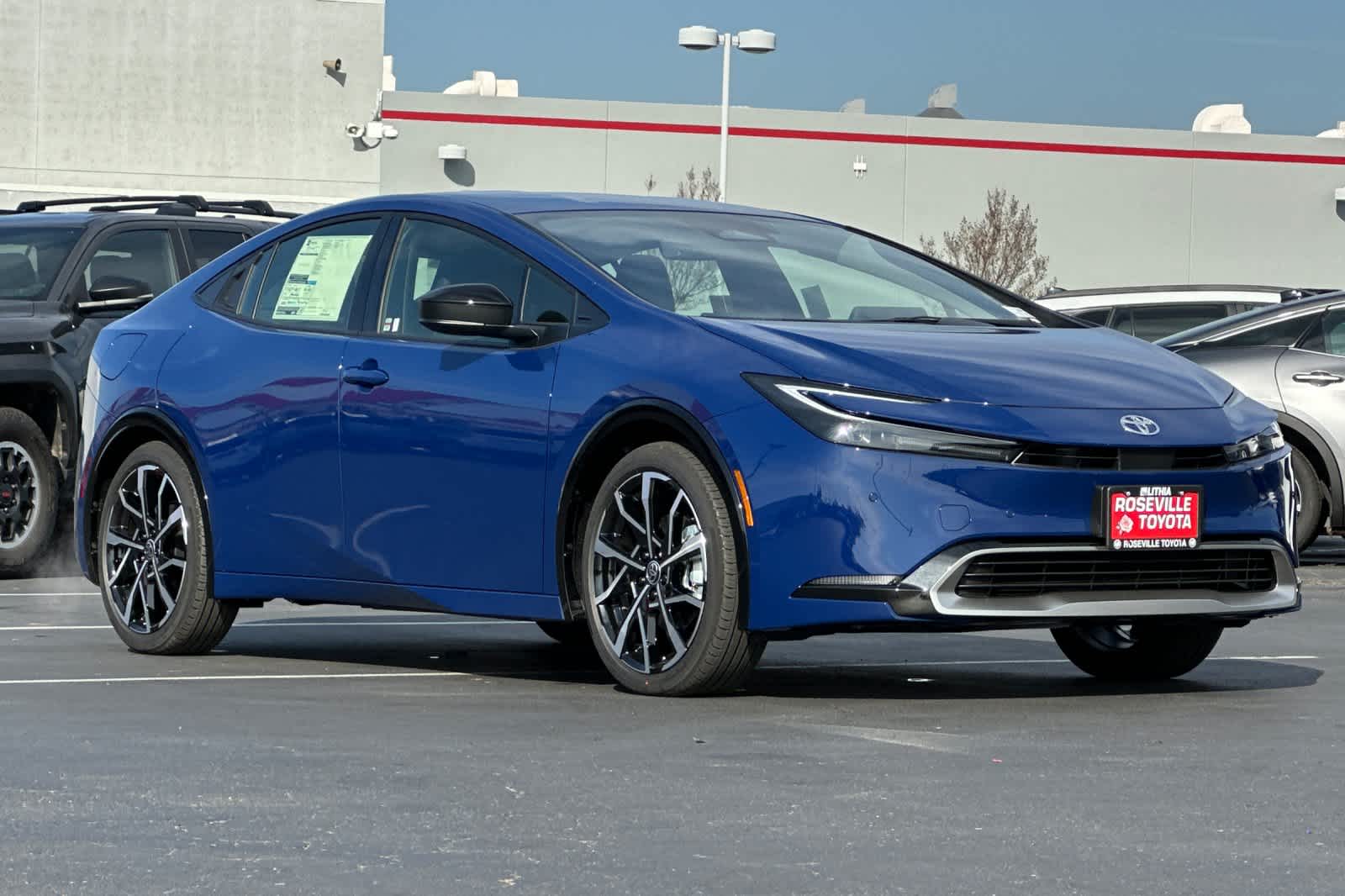 Thumbnail: 2026 Toyota Prius - 9