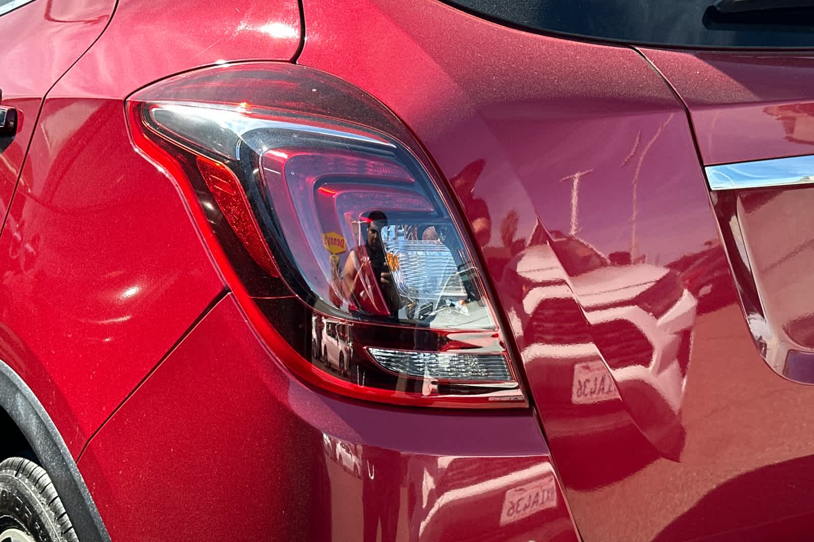 Thumbnail: 2019 Buick Encore - 20