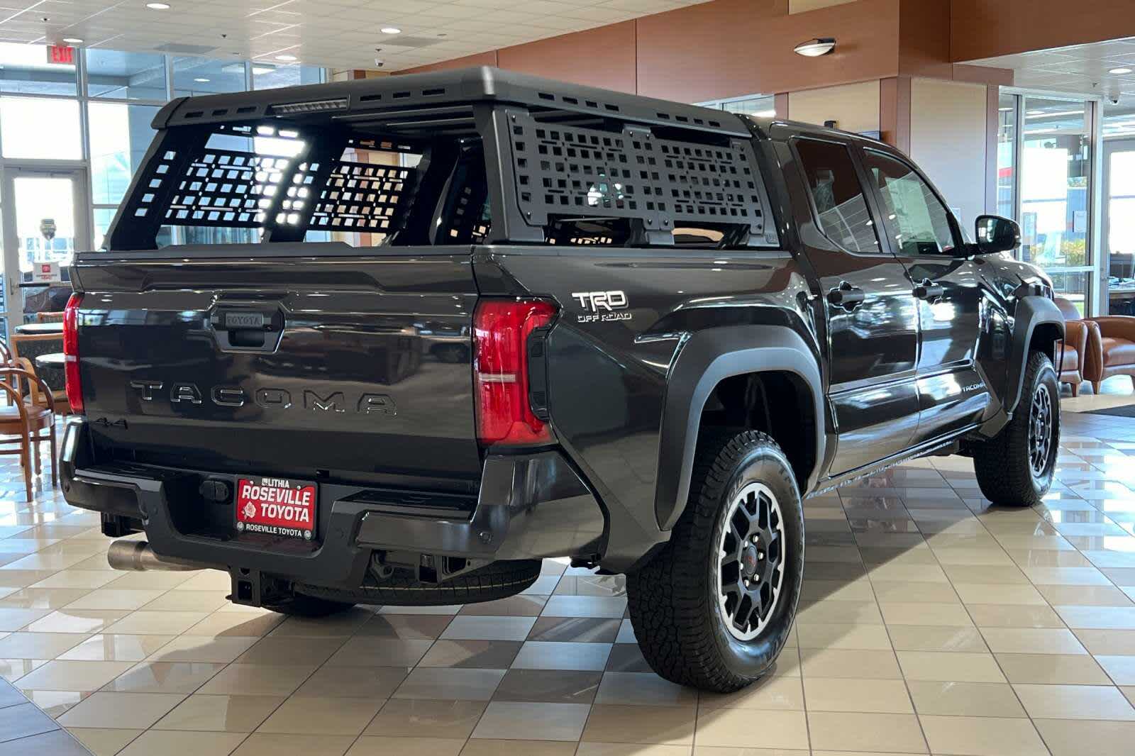 2024 Toyota Tacoma TRD Off-Road 2