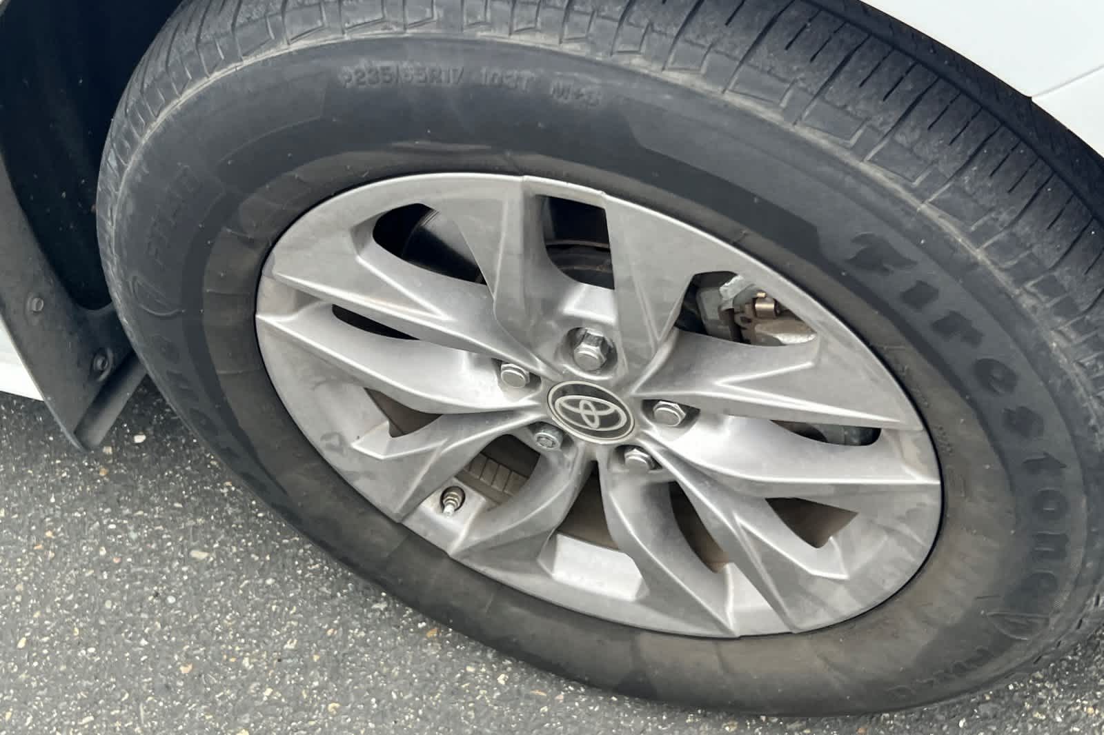 Thumbnail: 2021 Toyota Sienna - 12