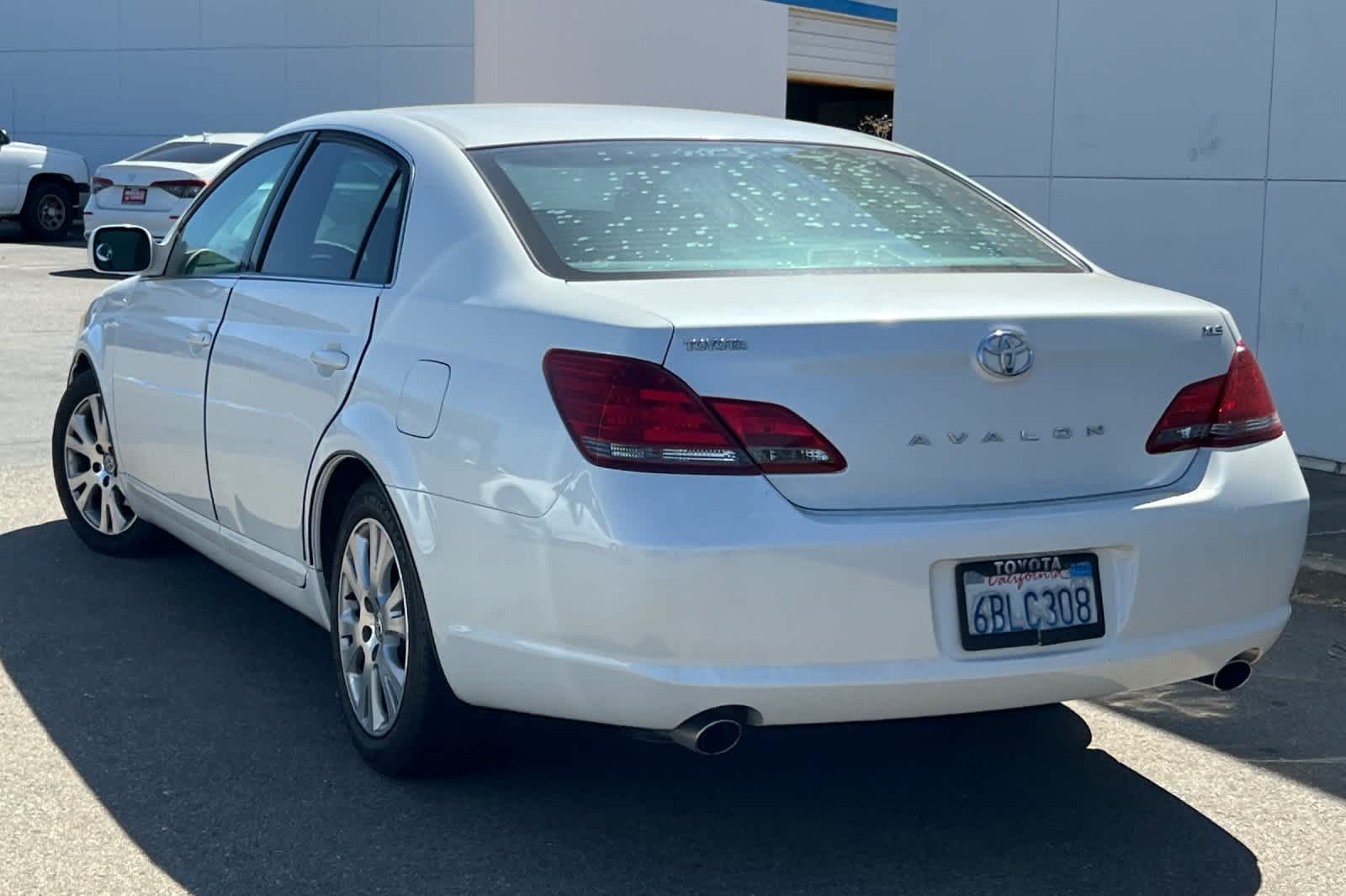 Thumbnail: 2008 Toyota Avalon - 4