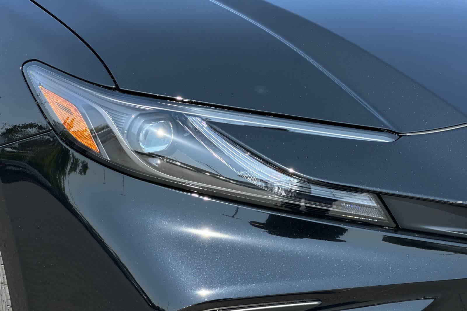 2025 Toyota Camry SE 29
