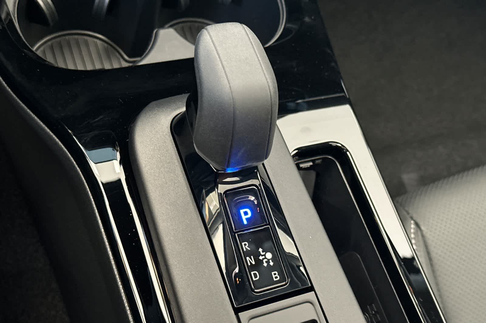 Thumbnail: 2025 Toyota Prius - 22