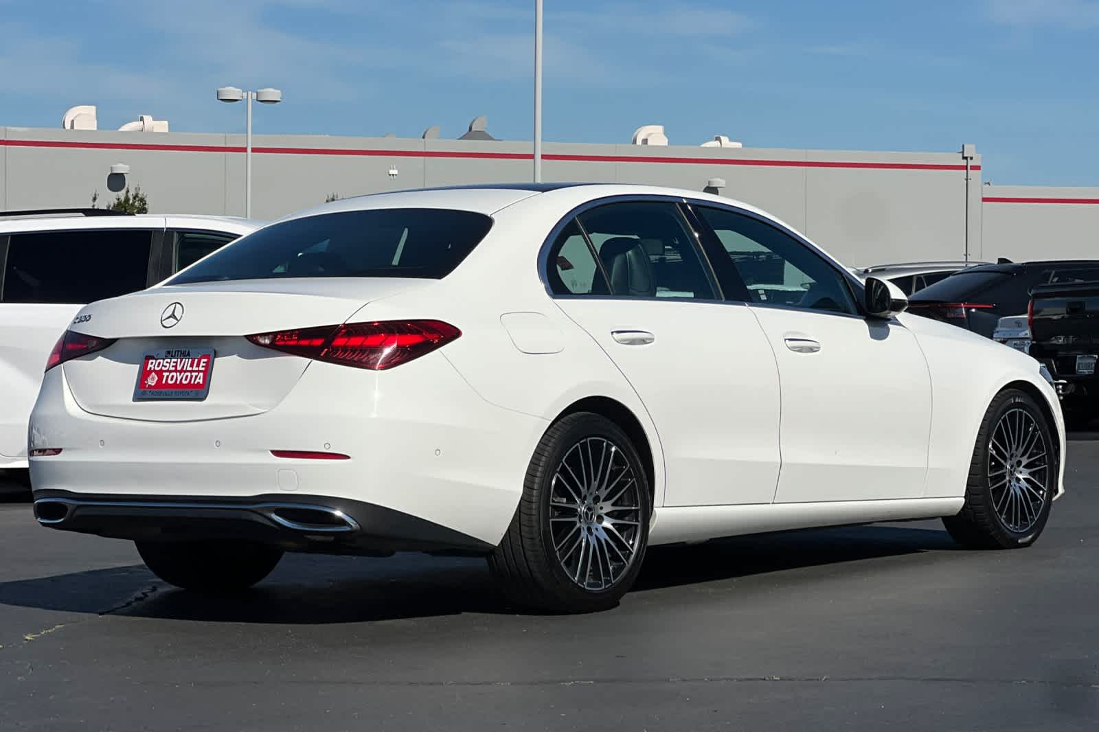 Thumbnail: 2024 Mercedes-Benz C-Class - 2