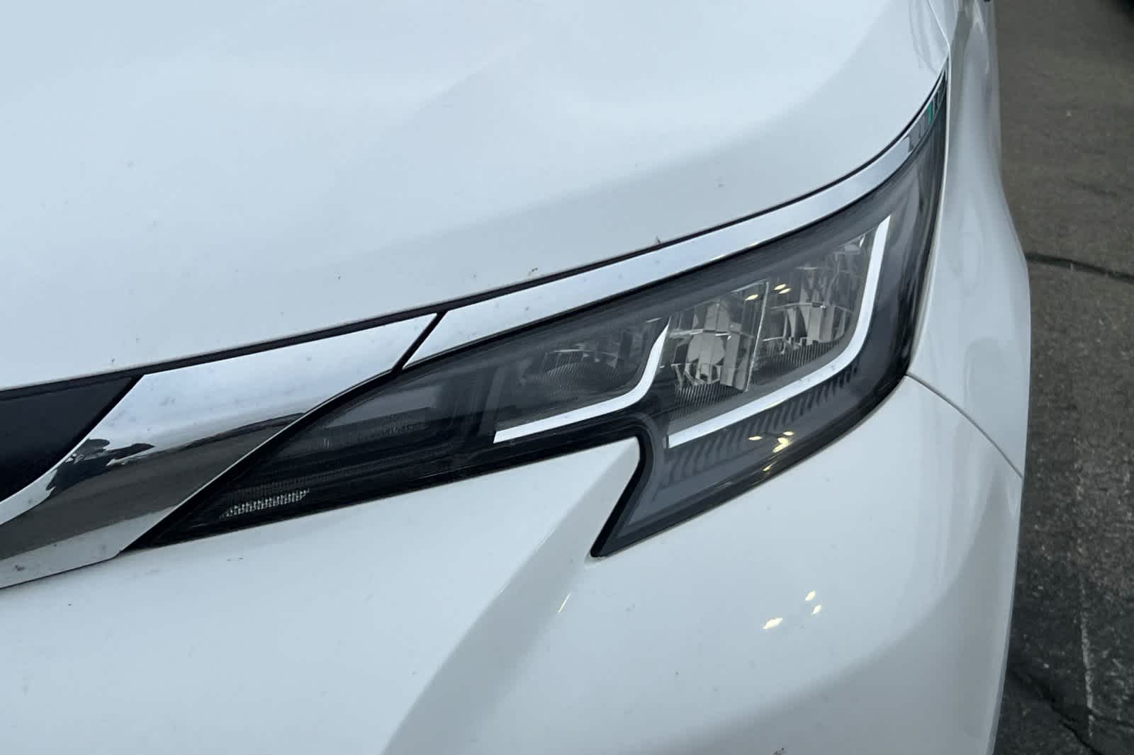 Thumbnail: 2021 Toyota Sienna - 11