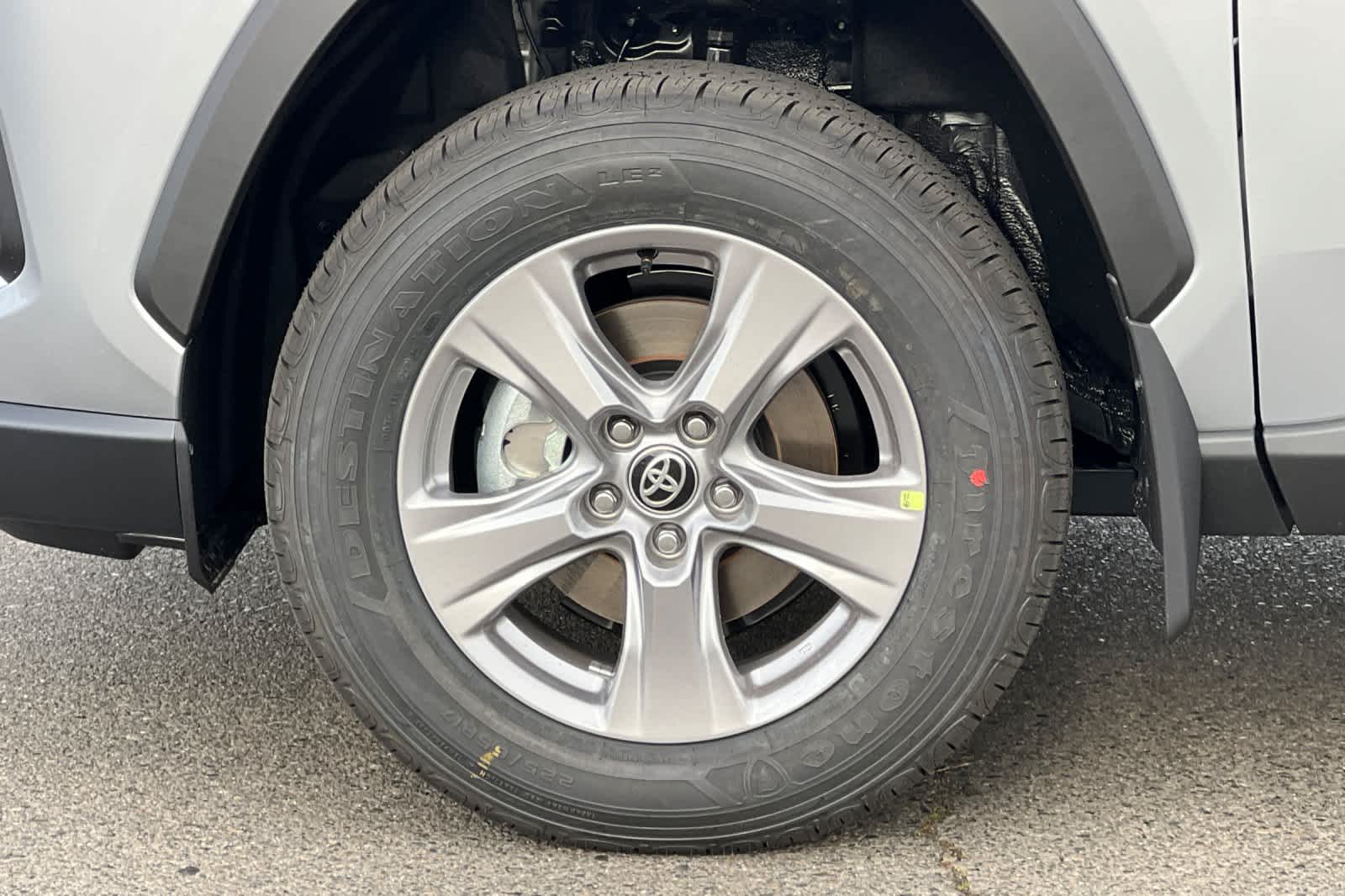 Thumbnail: 2025 Toyota RAV4 - 29