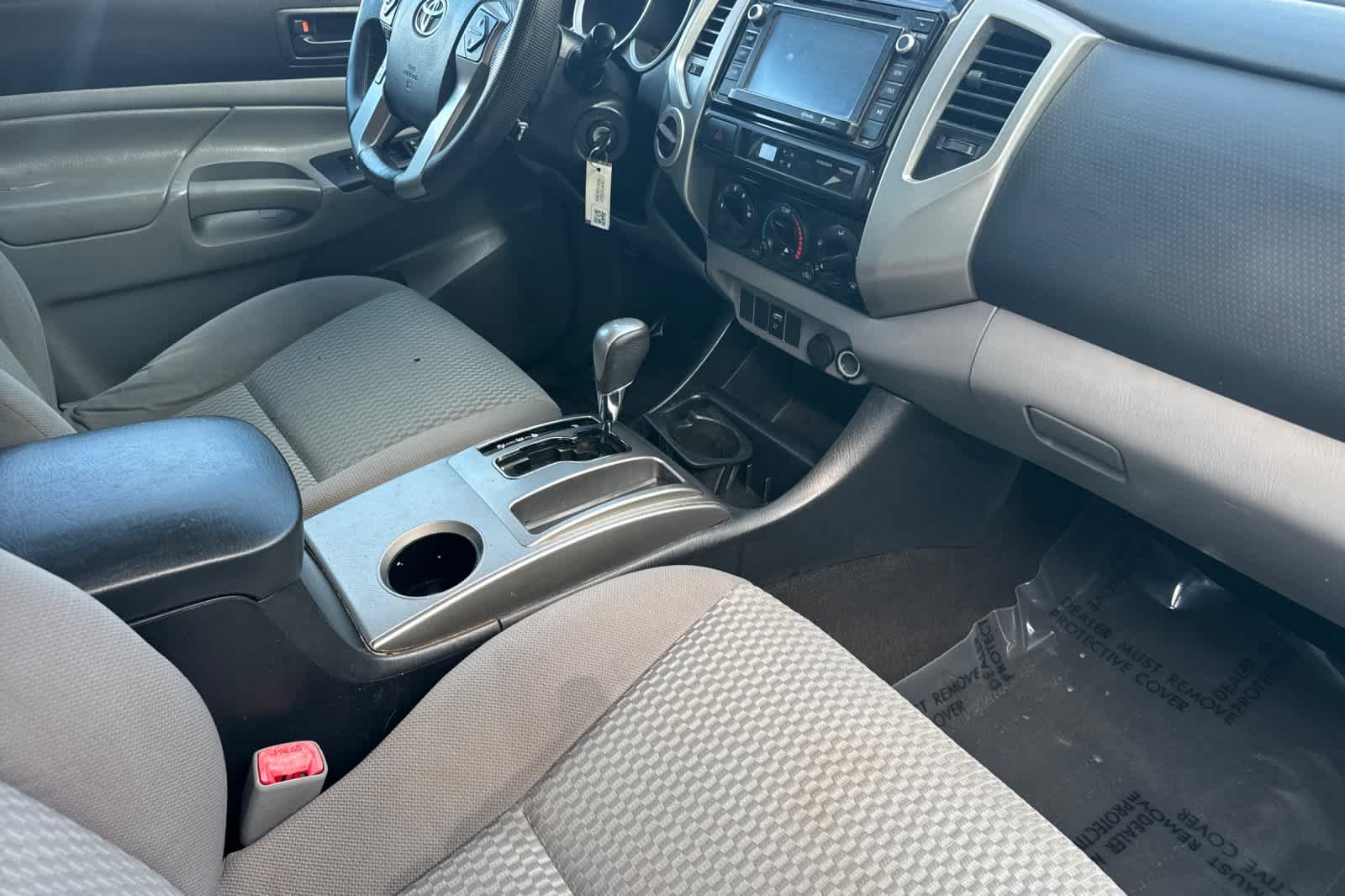 Thumbnail: 2014 Toyota Tacoma - 15