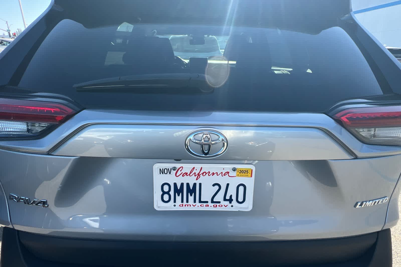 2019 Toyota RAV4 Limited 16
