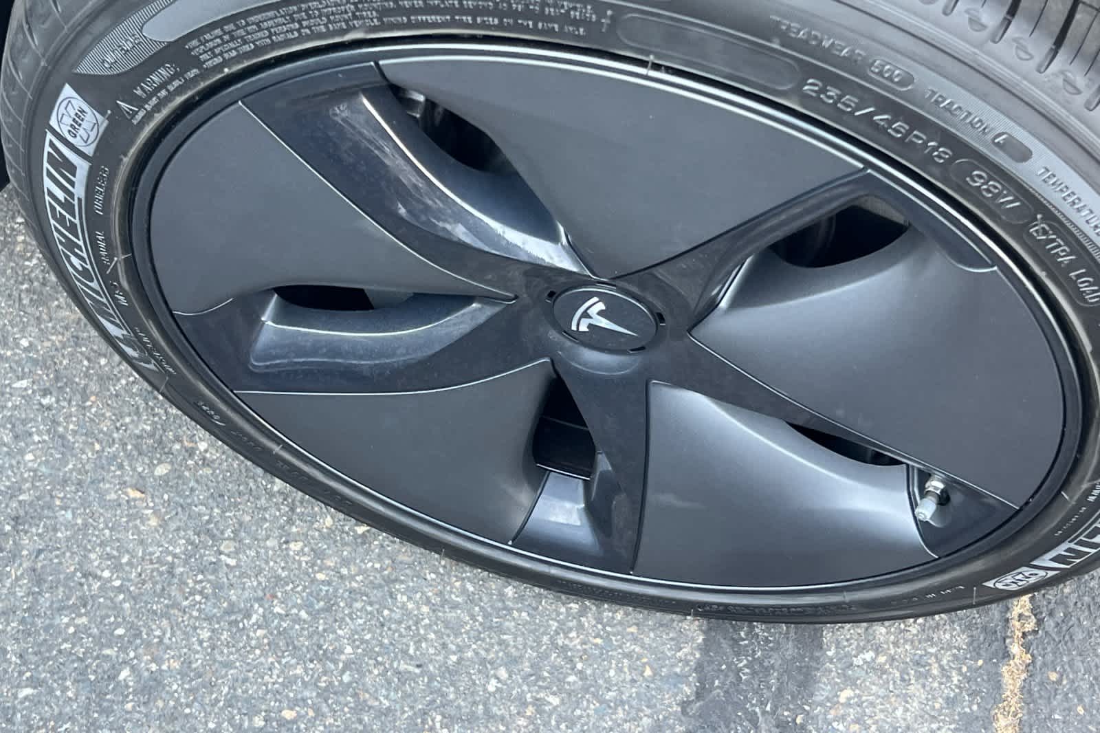 Thumbnail: 2019 Tesla Model 3 - 11