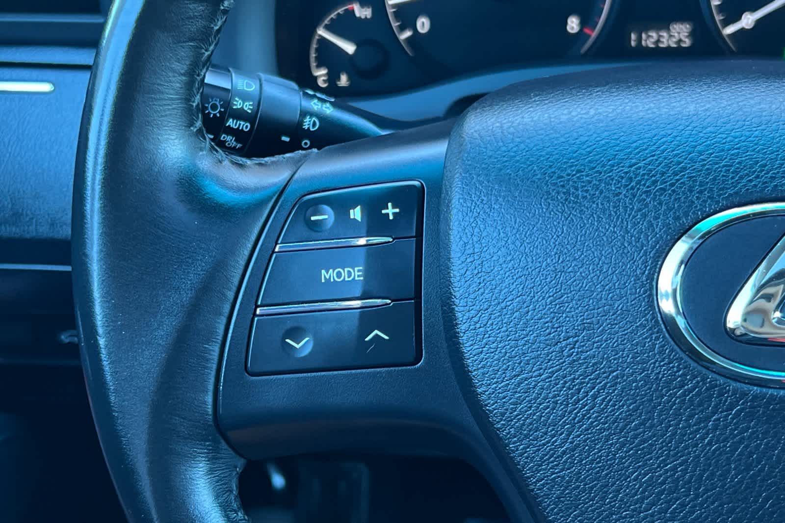 Thumbnail: 2011 Lexus RX - 27