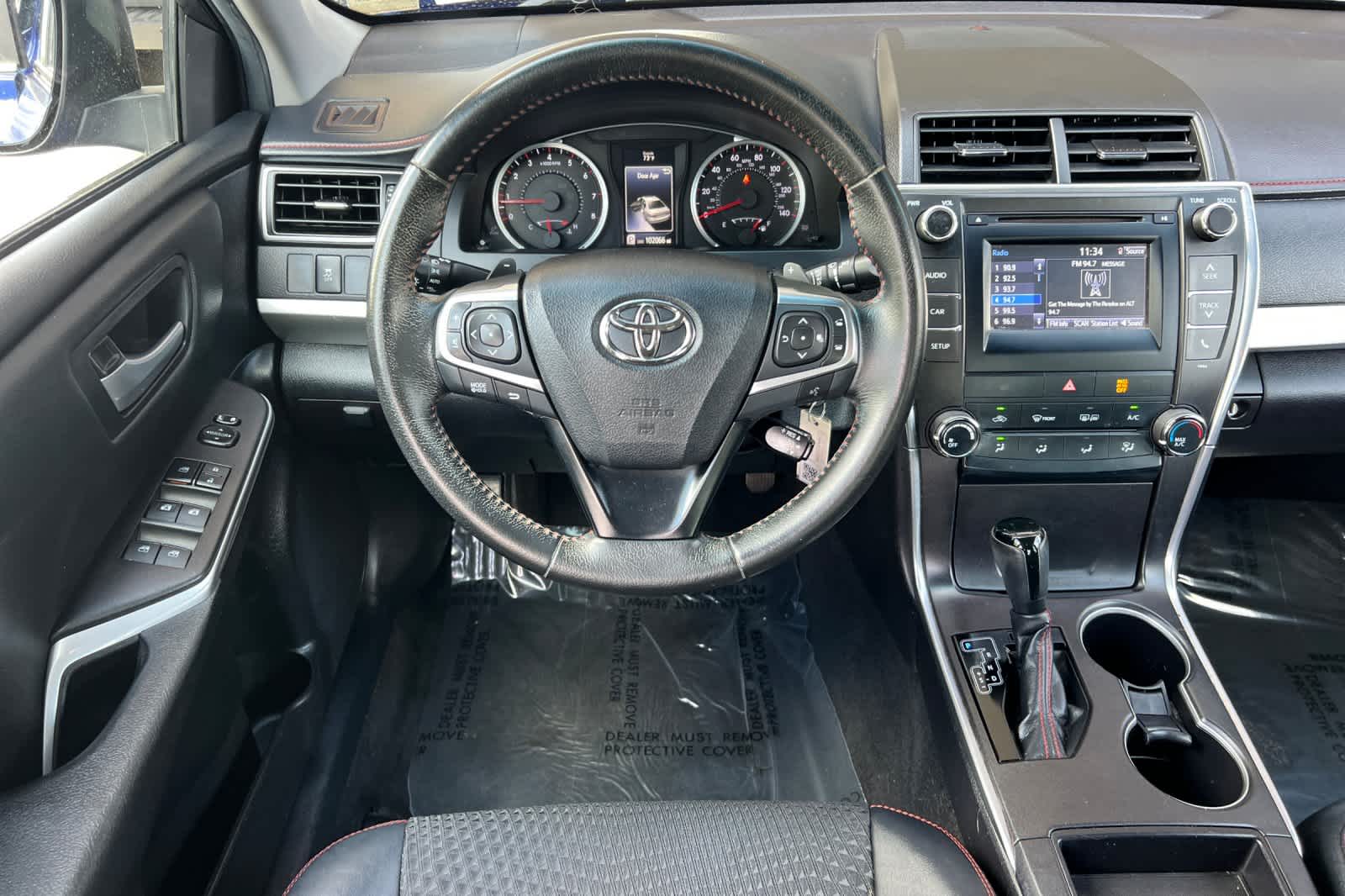 Thumbnail: 2015 Toyota Camry - 14