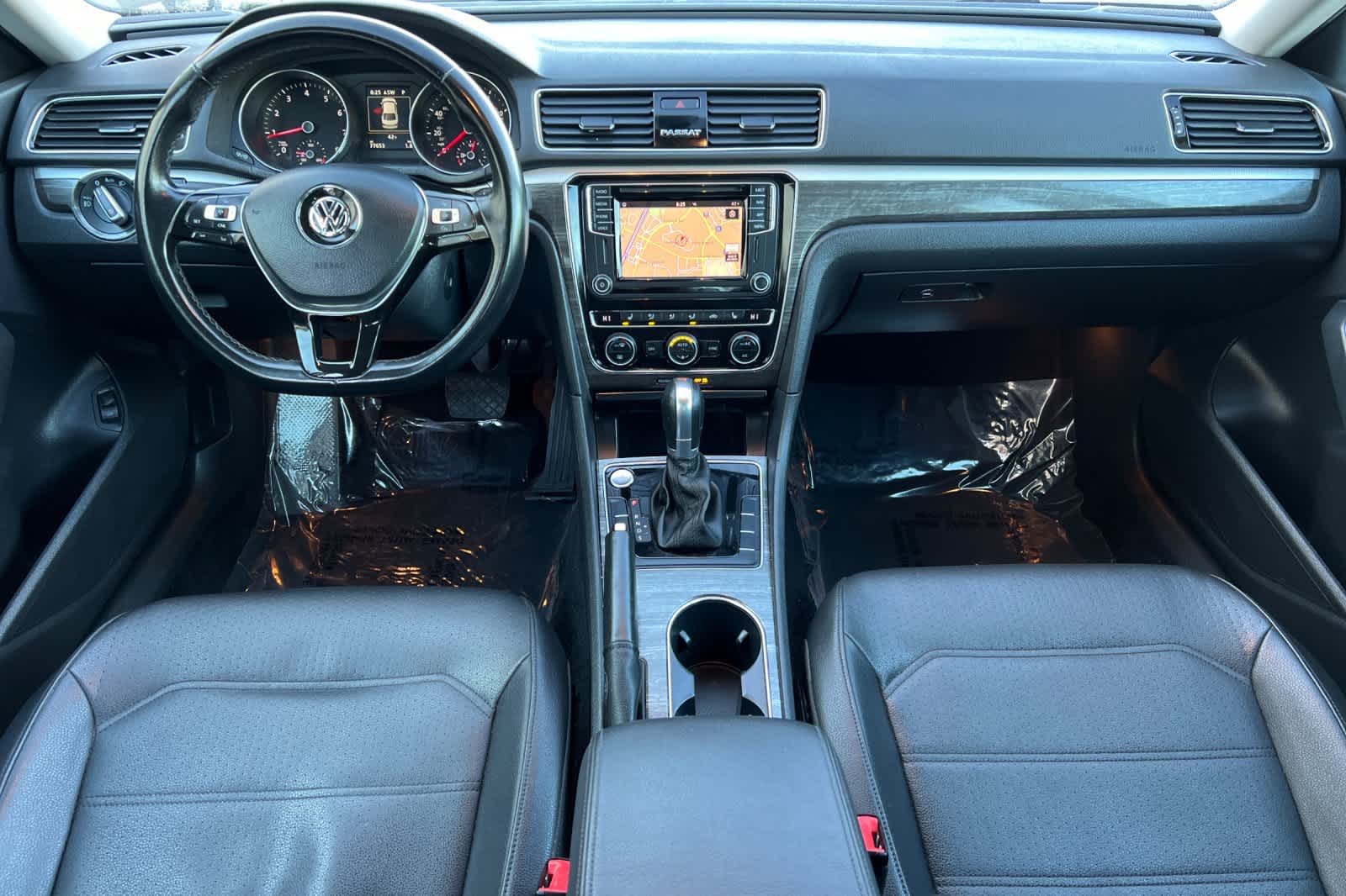 Thumbnail: 2018 Volkswagen Passat - 3