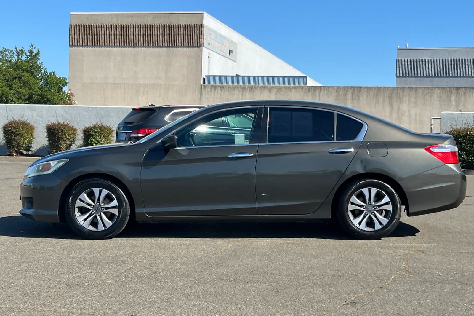 Thumbnail: 2013 Honda Accord - 9