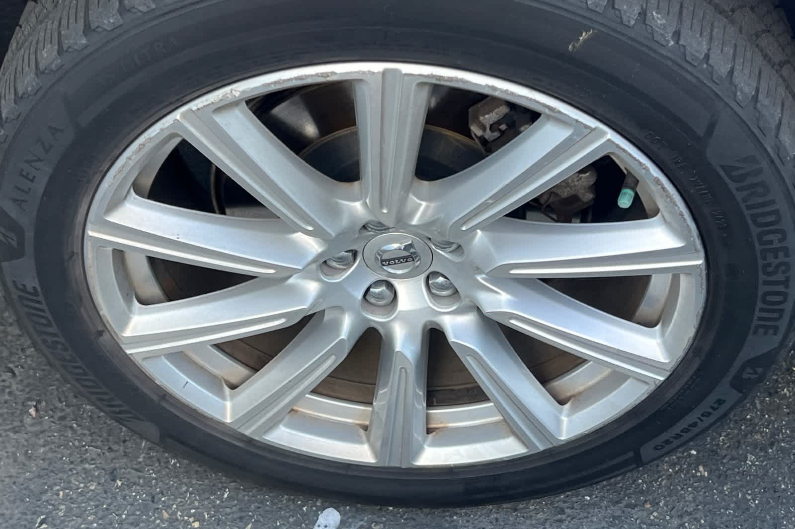 Thumbnail: 2016 Volvo XC90 - 17