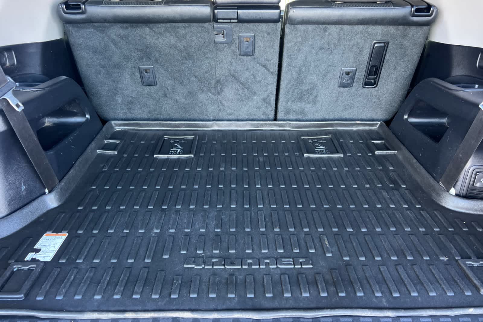 Thumbnail: 2018 Toyota 4Runner - 16