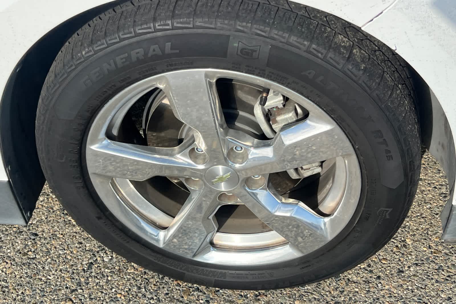 Thumbnail: 2014 Chevrolet Volt - 15
