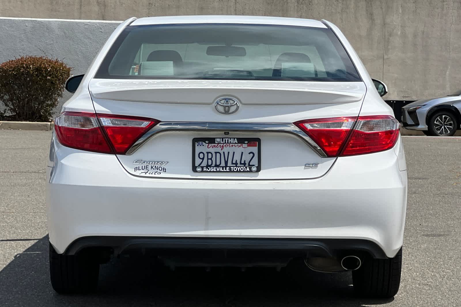 Thumbnail: 2016 Toyota Camry - 7