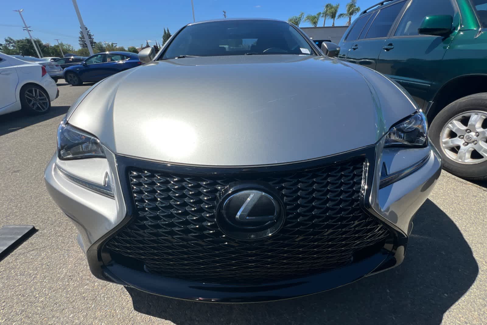 Thumbnail: 2017 Lexus RC - 2