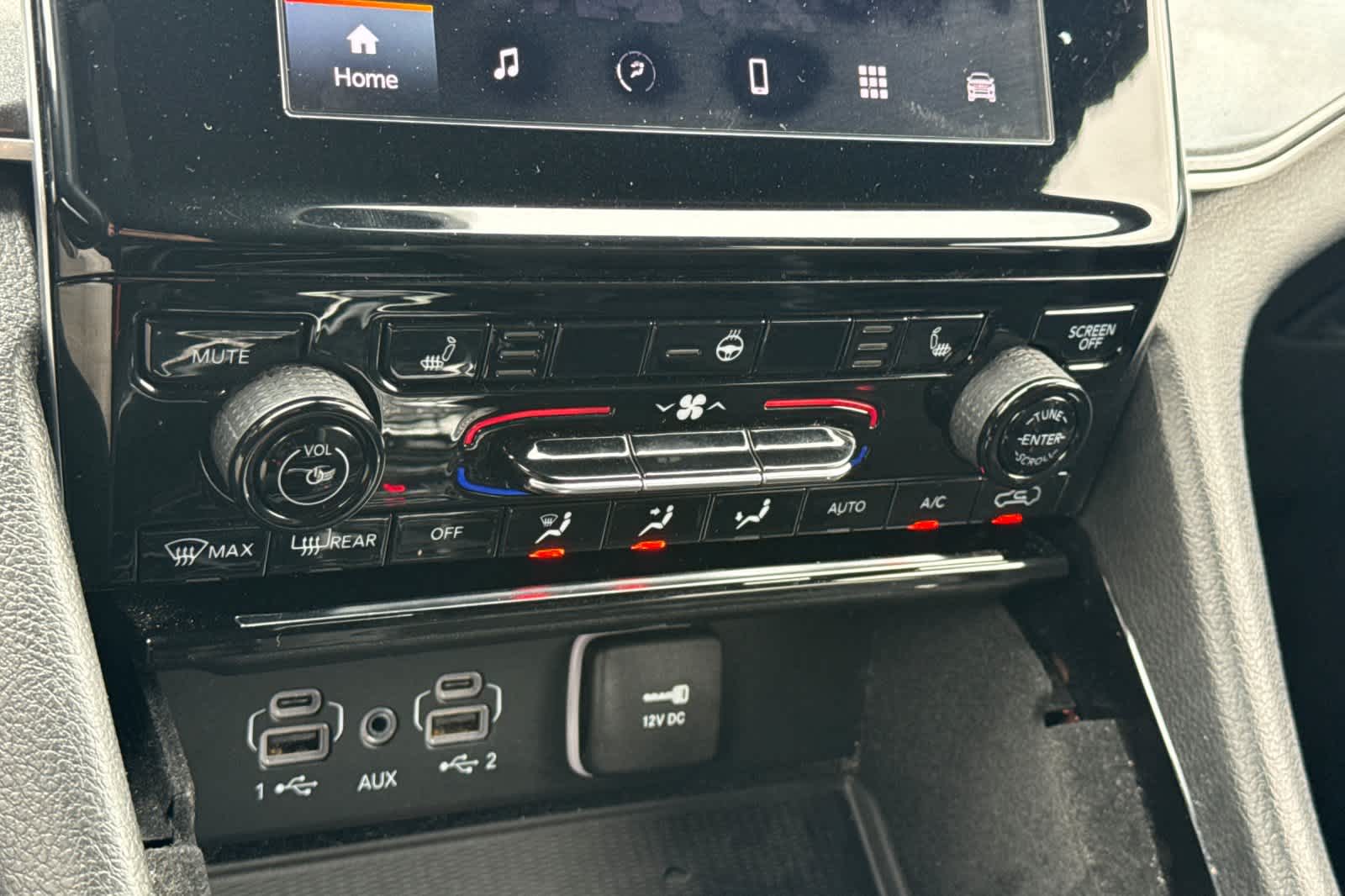 Thumbnail: 2021 Jeep Grand Cherokee L - 23