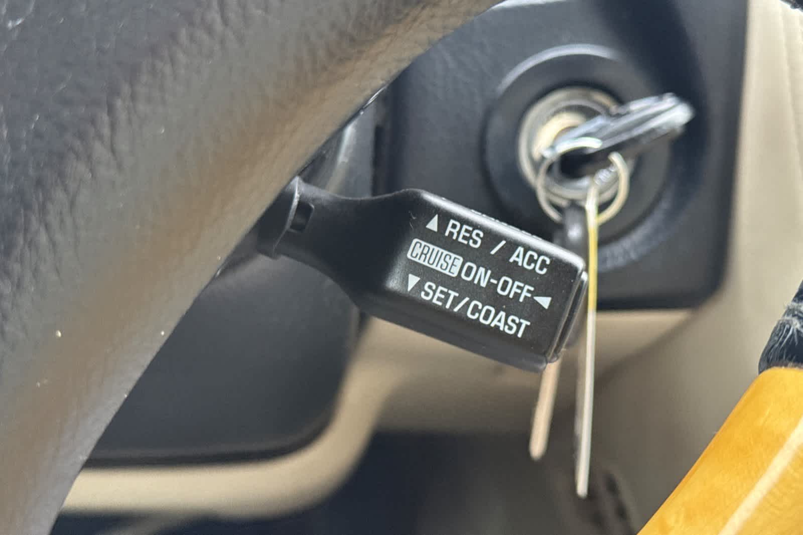 Thumbnail: 2004 Lexus SC - 25