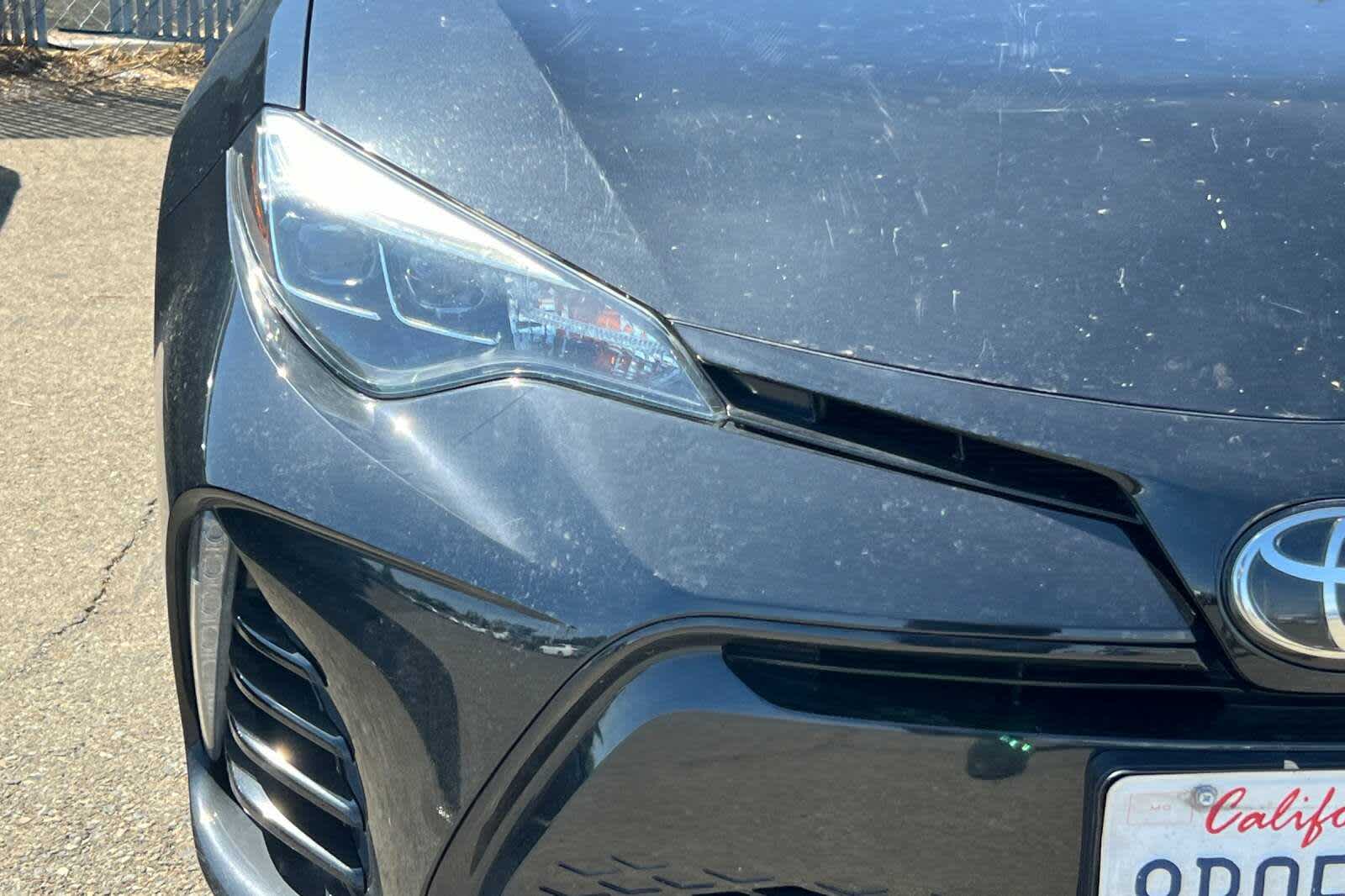 Thumbnail: 2018 Toyota Corolla - 8