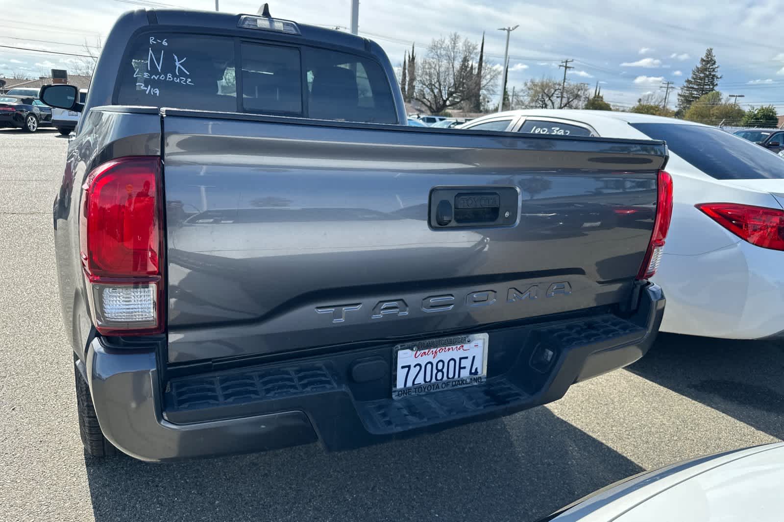 Thumbnail: 2022 Toyota Tacoma - 5