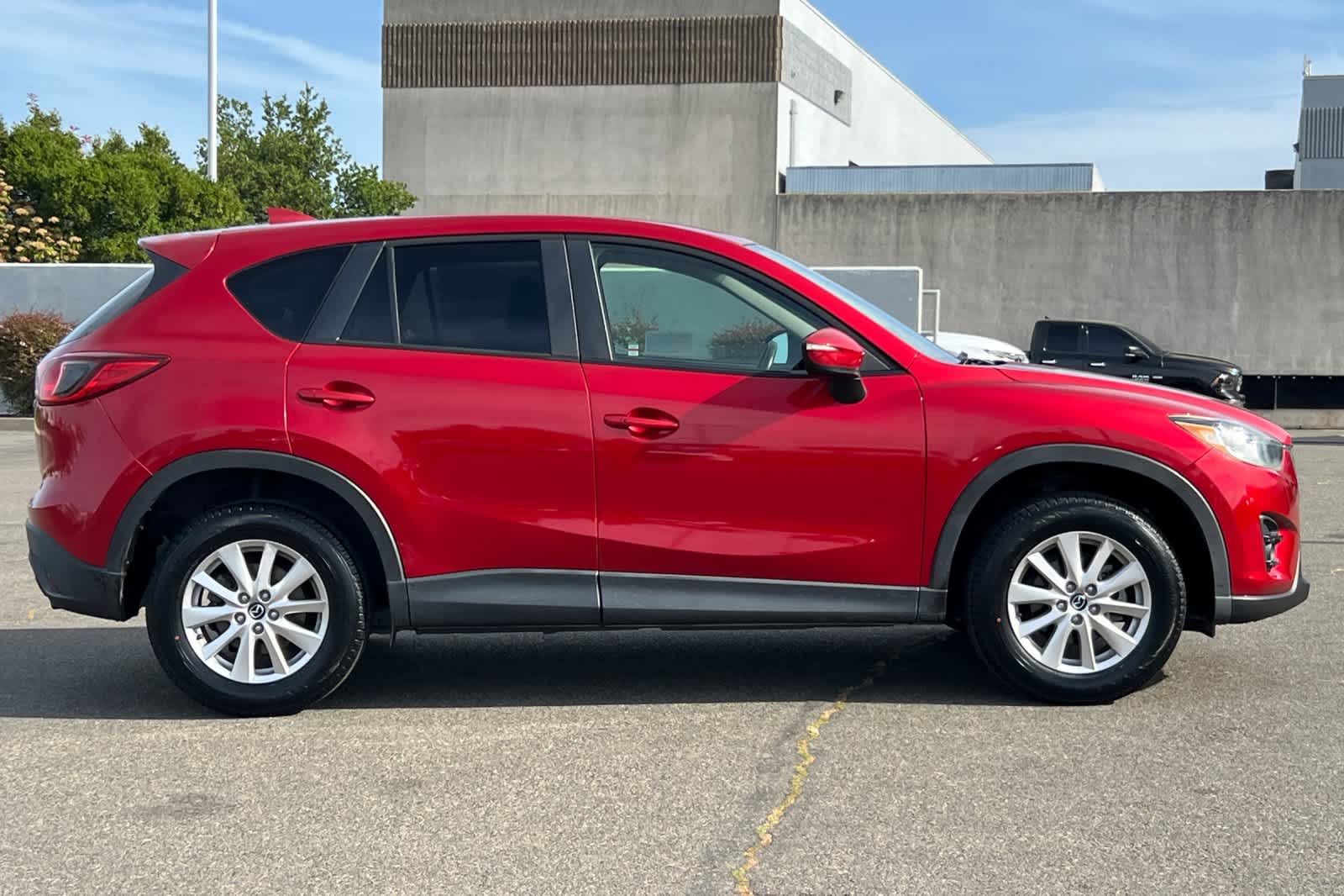 Thumbnail: 2016 Mazda CX-5 - 6