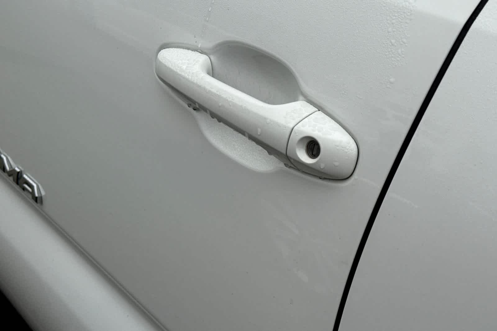 Thumbnail: 2017 Toyota Tacoma - 19