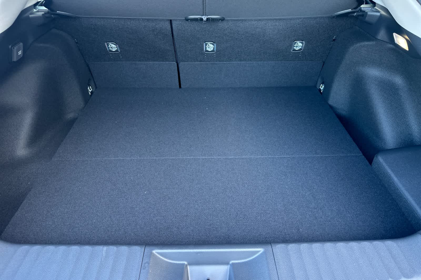 Thumbnail: 2026 Toyota Prius - 16