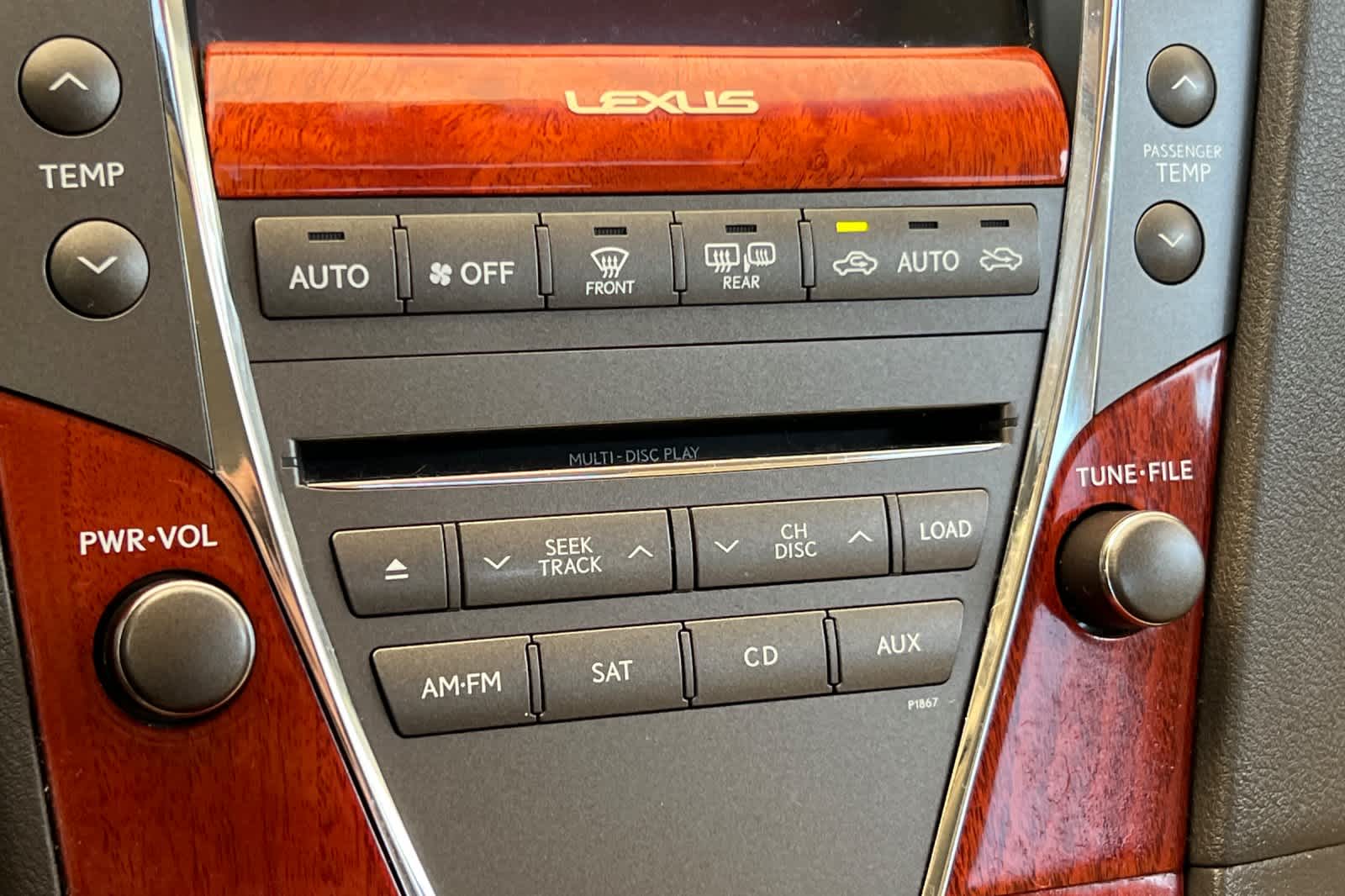 Thumbnail: 2011 Lexus ES - 21