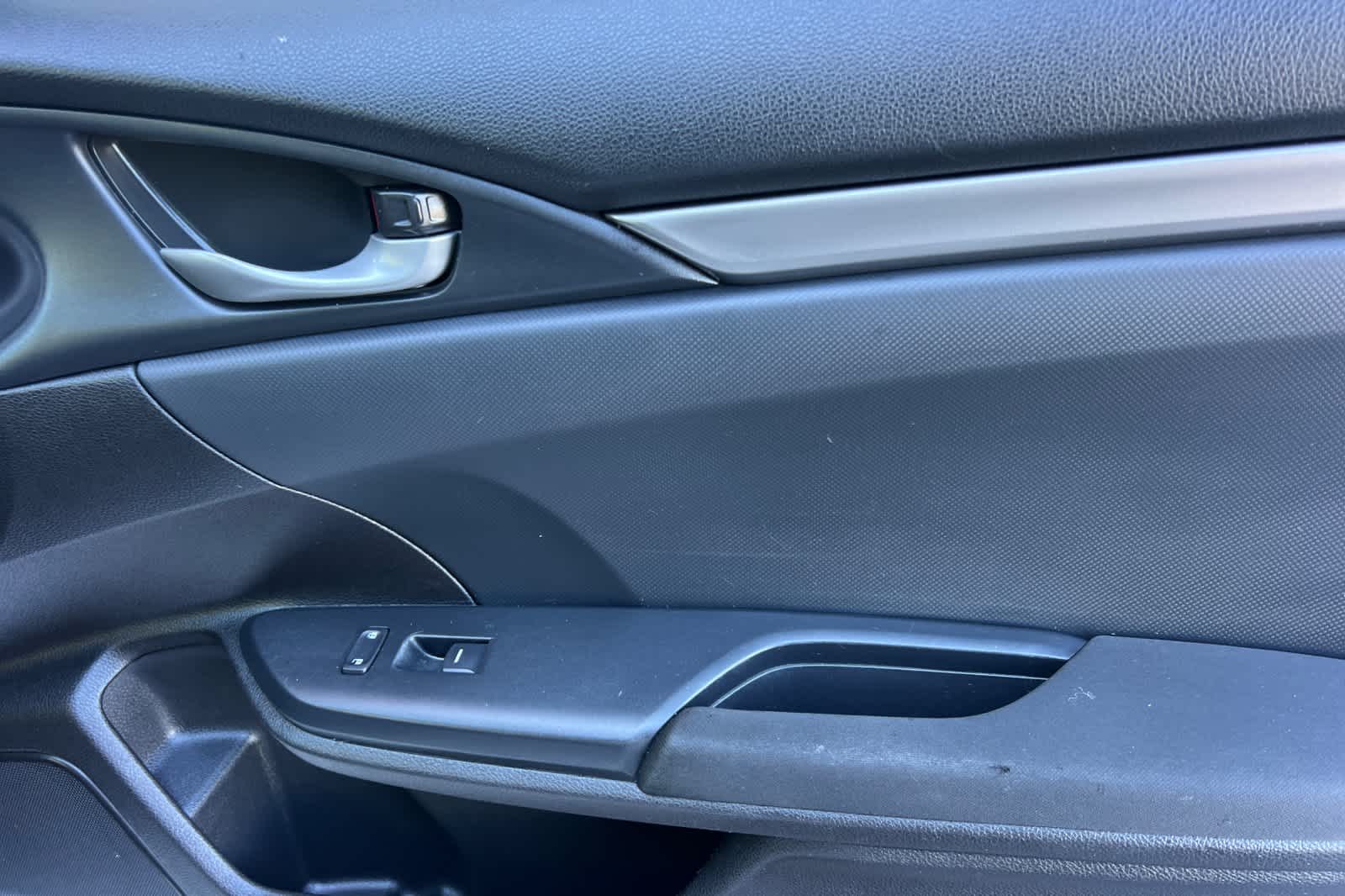 Thumbnail: 2020 Honda Civic - 17