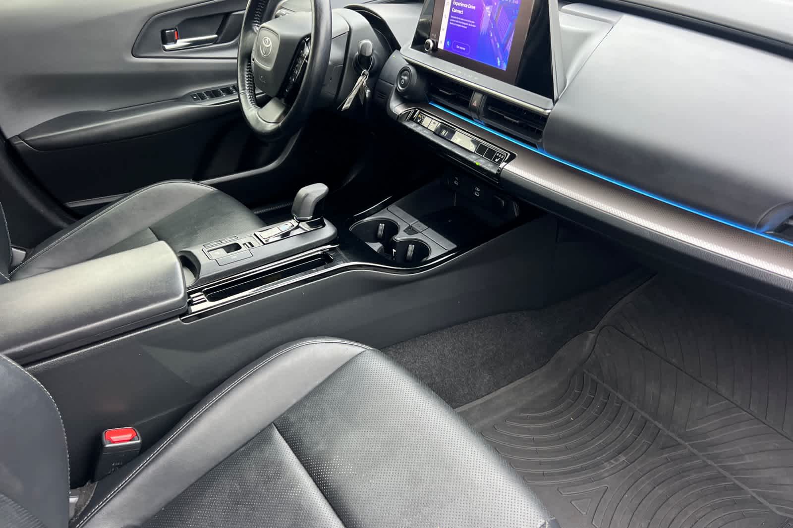 Thumbnail: 2023 Toyota Prius - 16