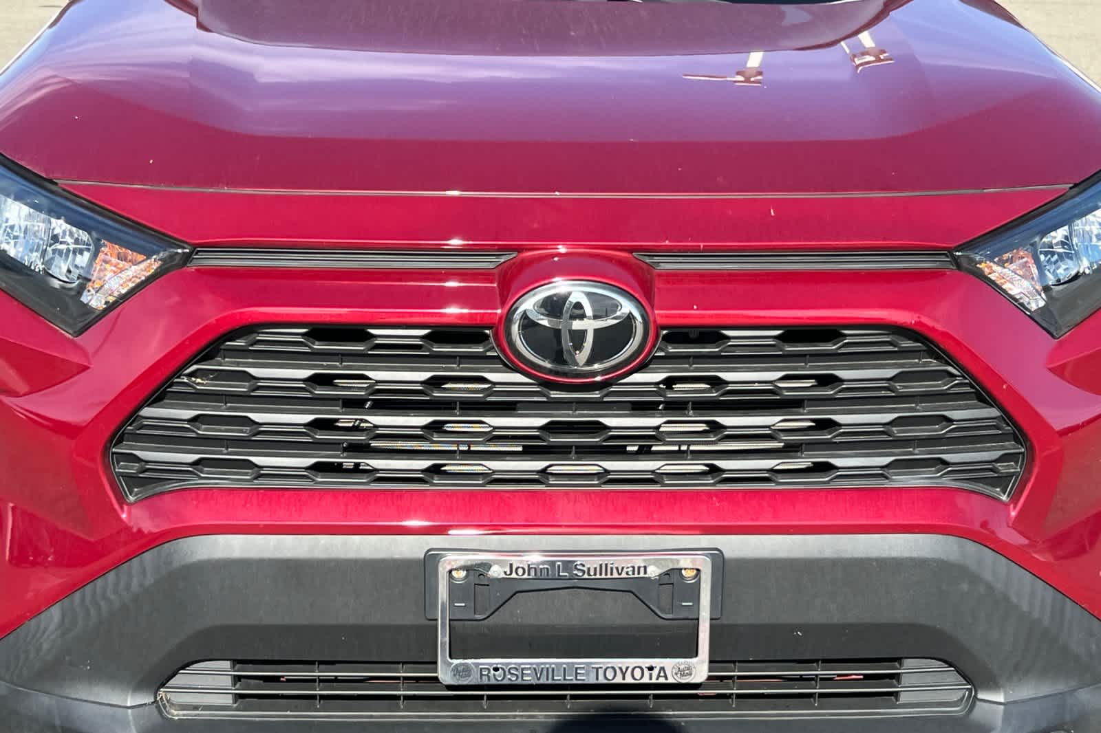 Thumbnail: 2022 Toyota RAV4 - 12