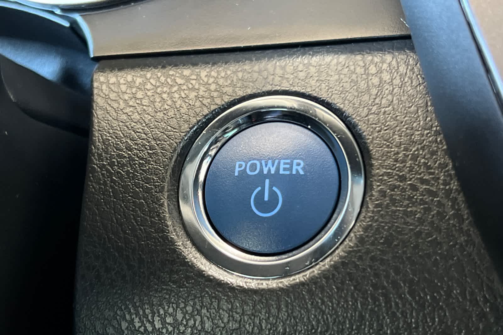 Thumbnail: 2023 Toyota Camry - 22