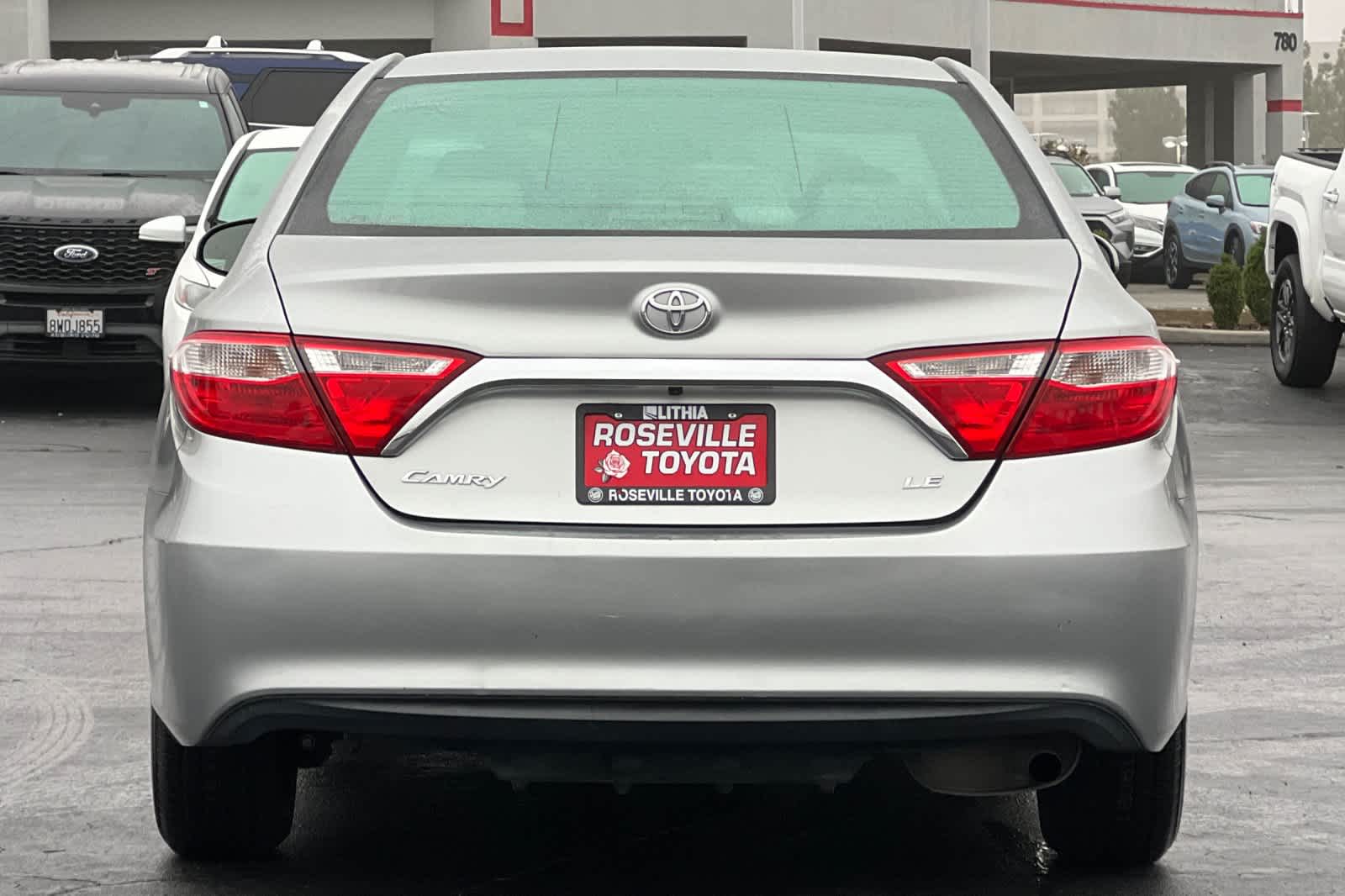 Thumbnail: 2016 Toyota Camry - 8