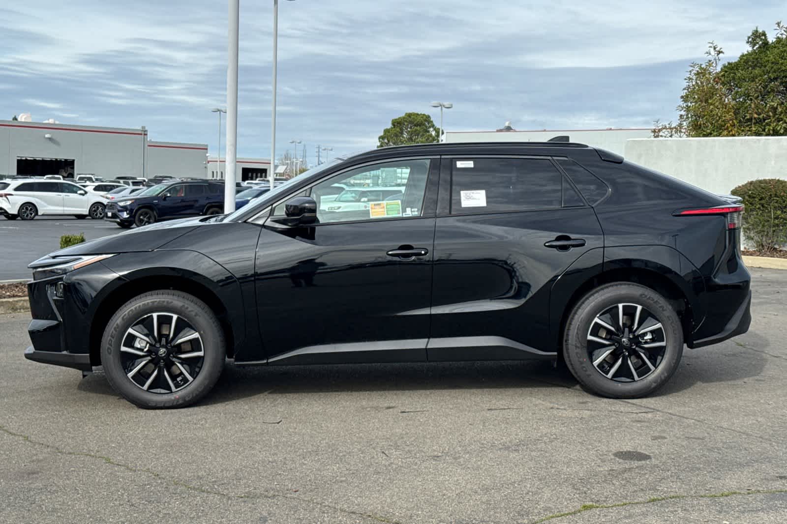 Thumbnail: 2026 Toyota bZ - 5