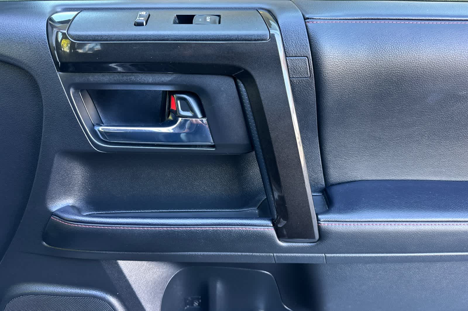 Thumbnail: 2024 Toyota 4Runner - 19