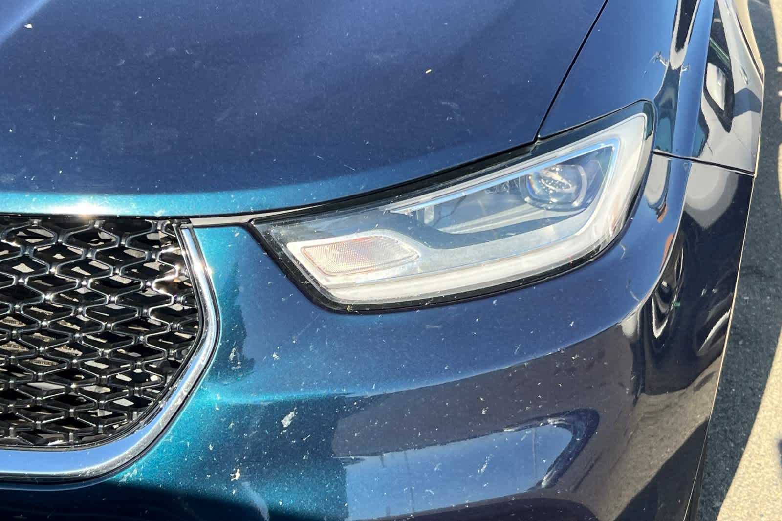Thumbnail: 2021 Chrysler Pacifica - 11