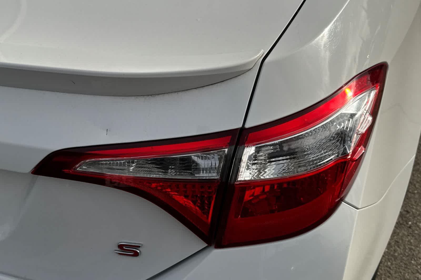 Thumbnail: 2016 Toyota Corolla - 17