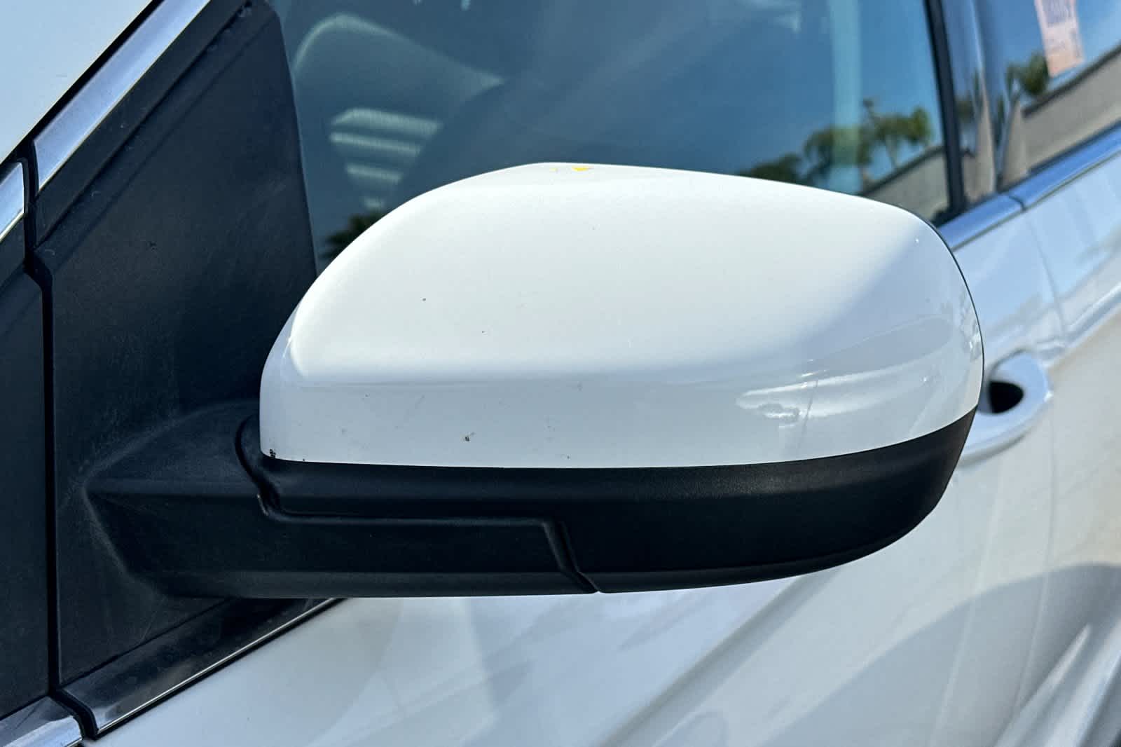 Thumbnail: 2021 Ford Edge - 21