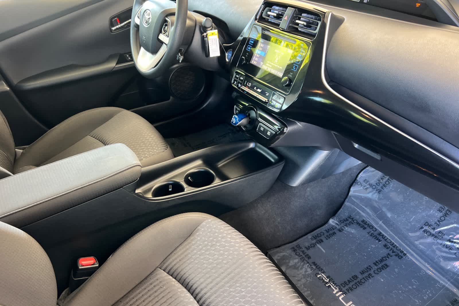 Thumbnail: 2017 Toyota Prius - 15