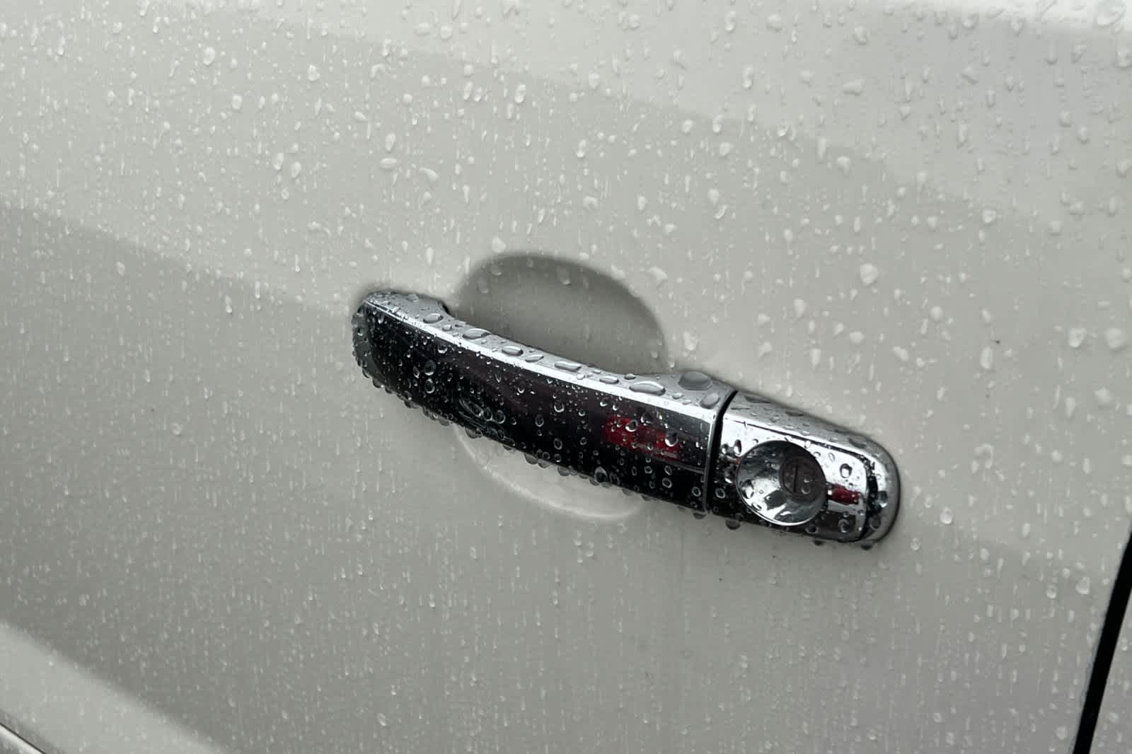 Thumbnail: 2014 GMC Acadia - 16