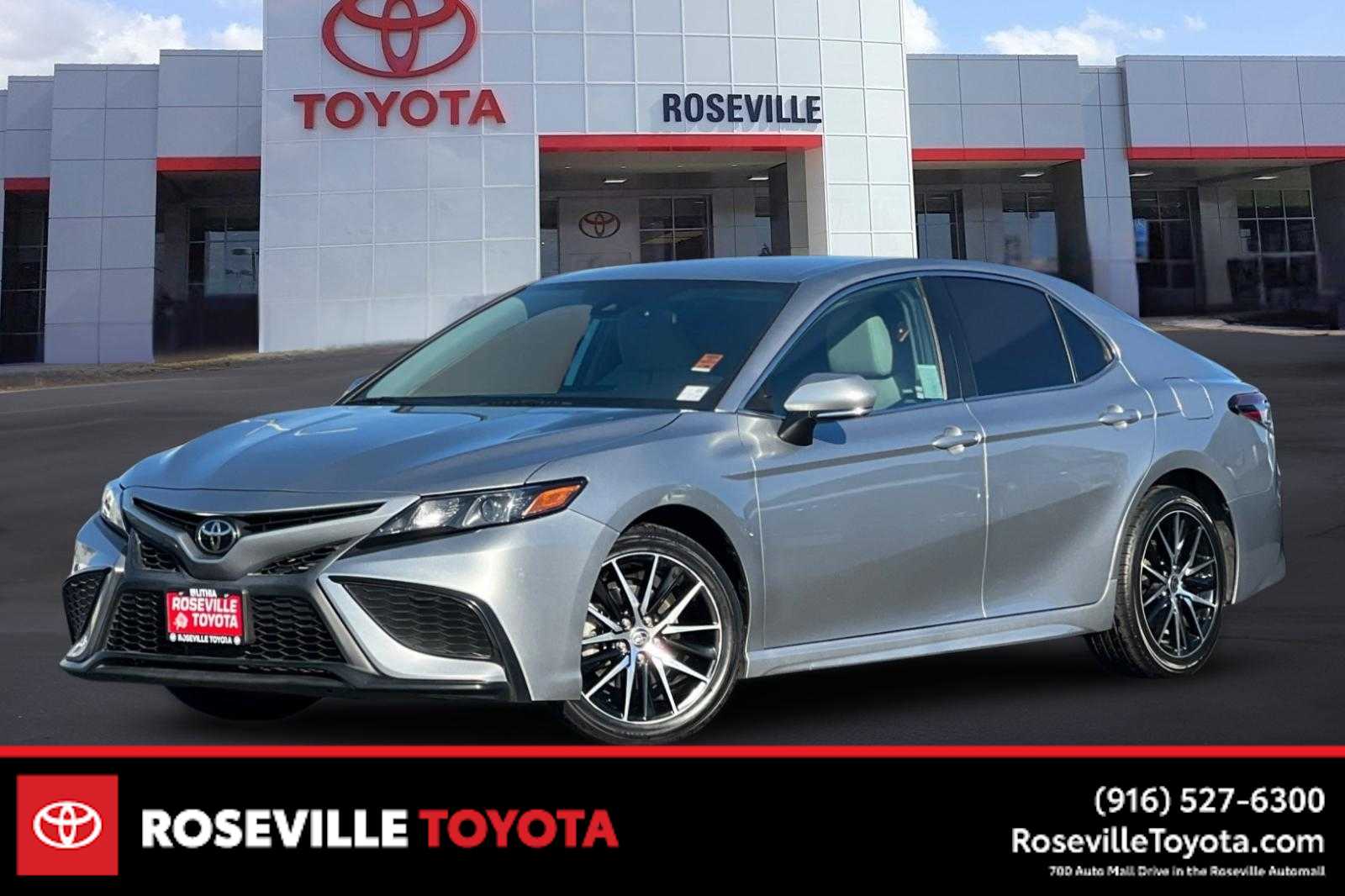 Thumbnail: 2022 Toyota Camry - 1