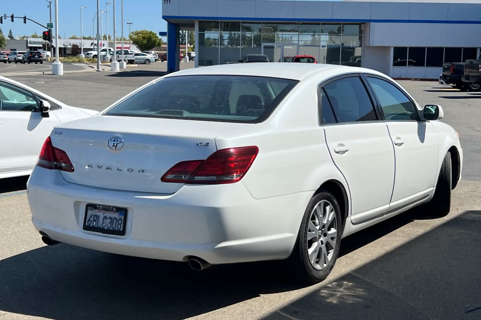 Thumbnail: 2008 Toyota Avalon - 2